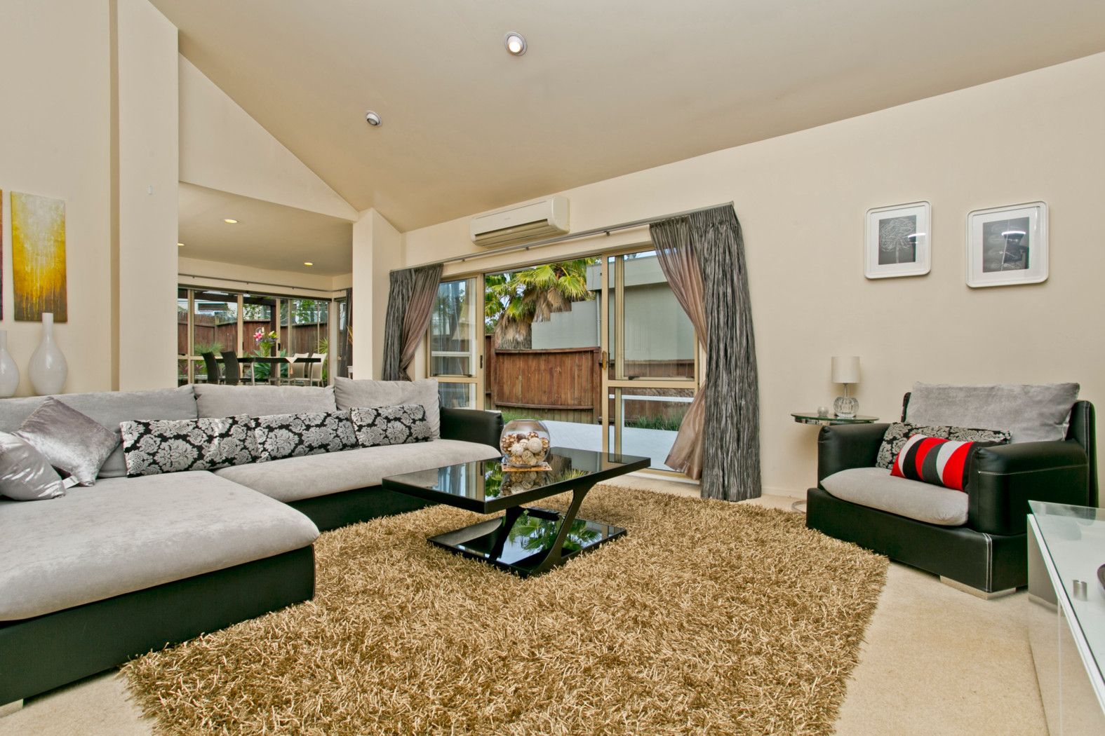 11 Bushlands Park Drive, ALBANY, North Shore City