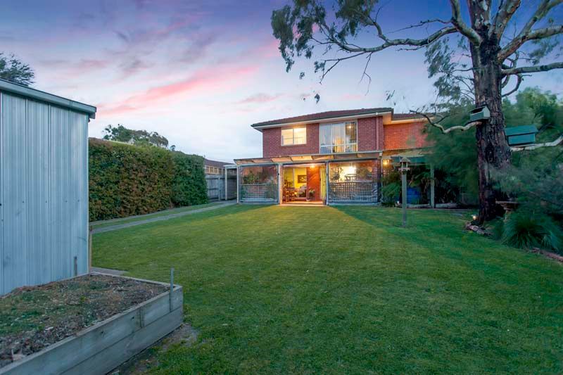 27 Monique Drive, LANGWARRIN VIC 3910
