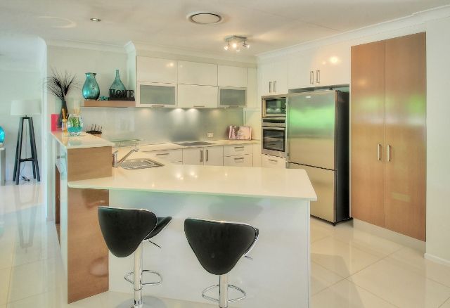 17 Pleasant Place, WISHART, QLD 4122