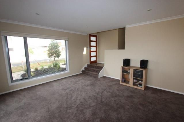 11 Nedlands Drive, HIGHTON, VIC 3216