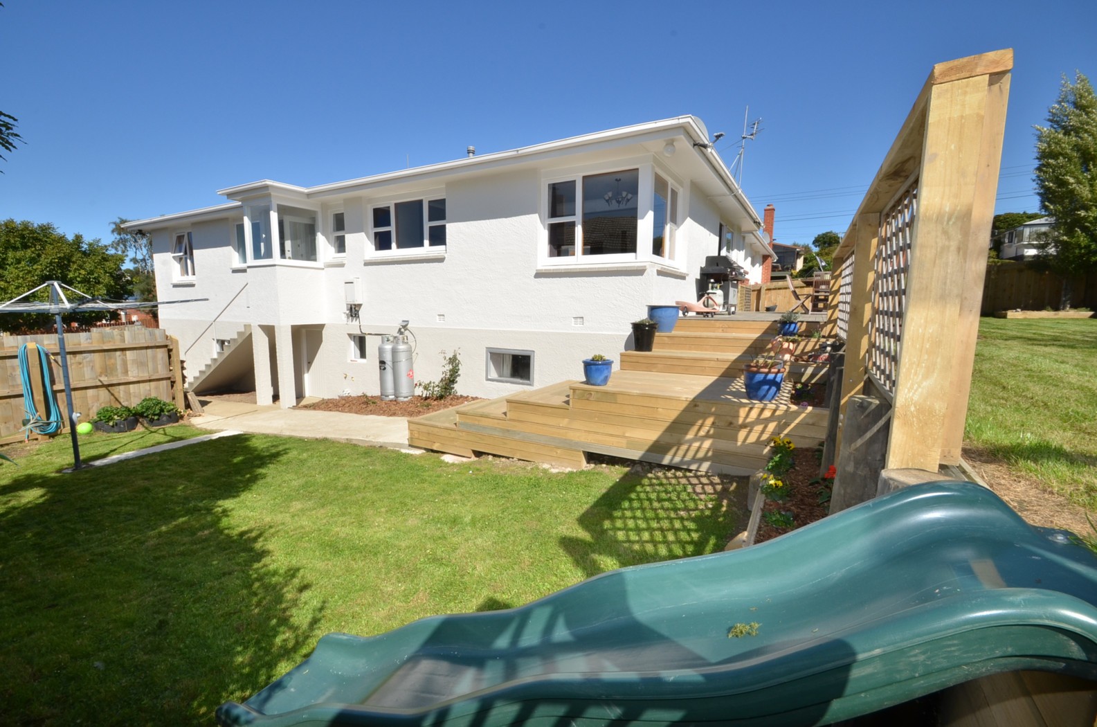 3 Pioneer Crescent, HELENSBURGH, Dunedin City
