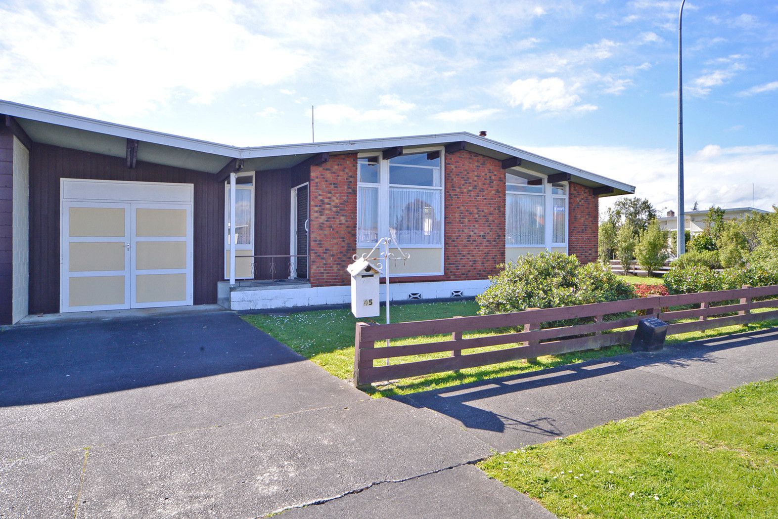 45 Paisley Street, WEST END, Palmerston North City