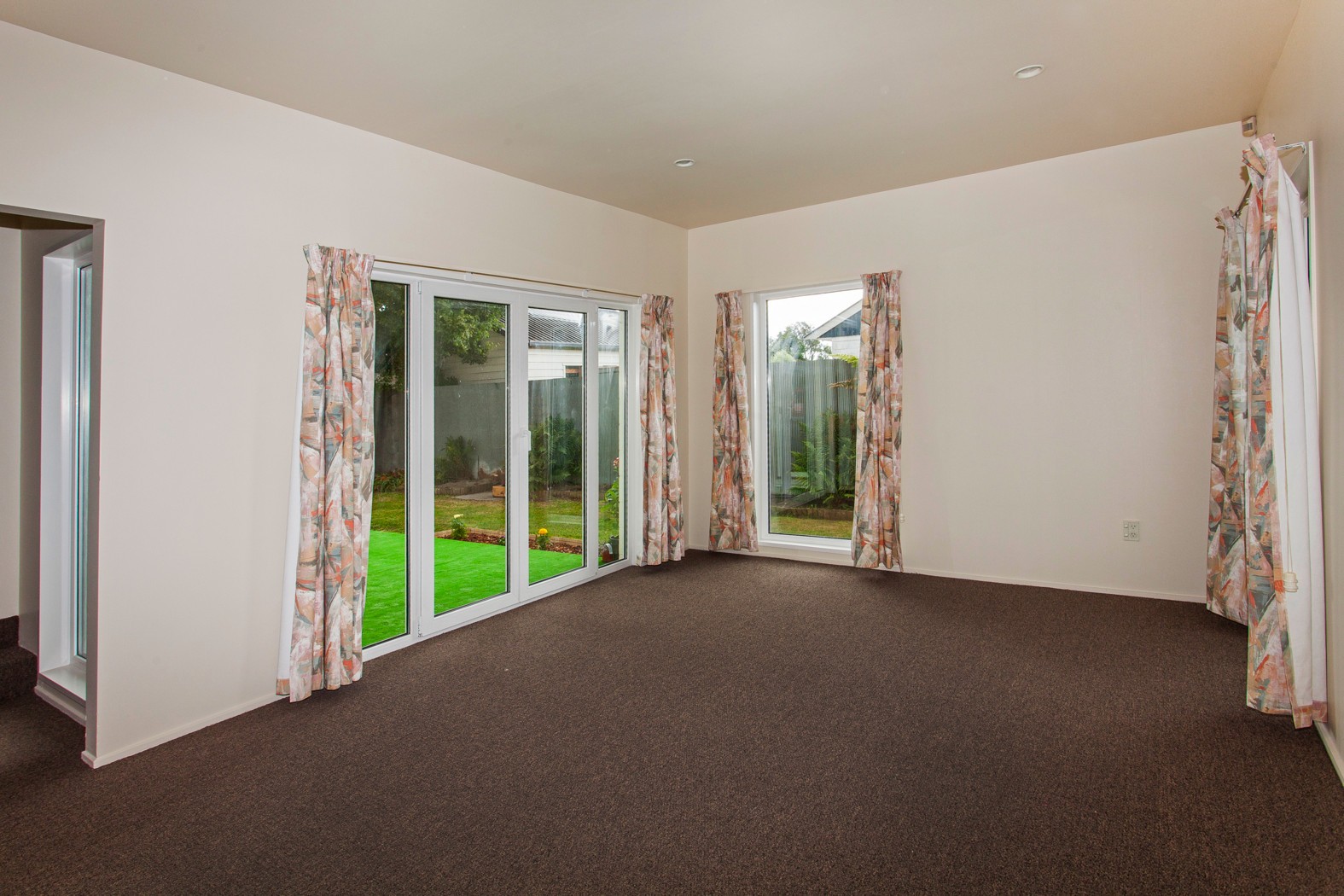 2/17C Prestons Road, REDWOOD, Christchurch City