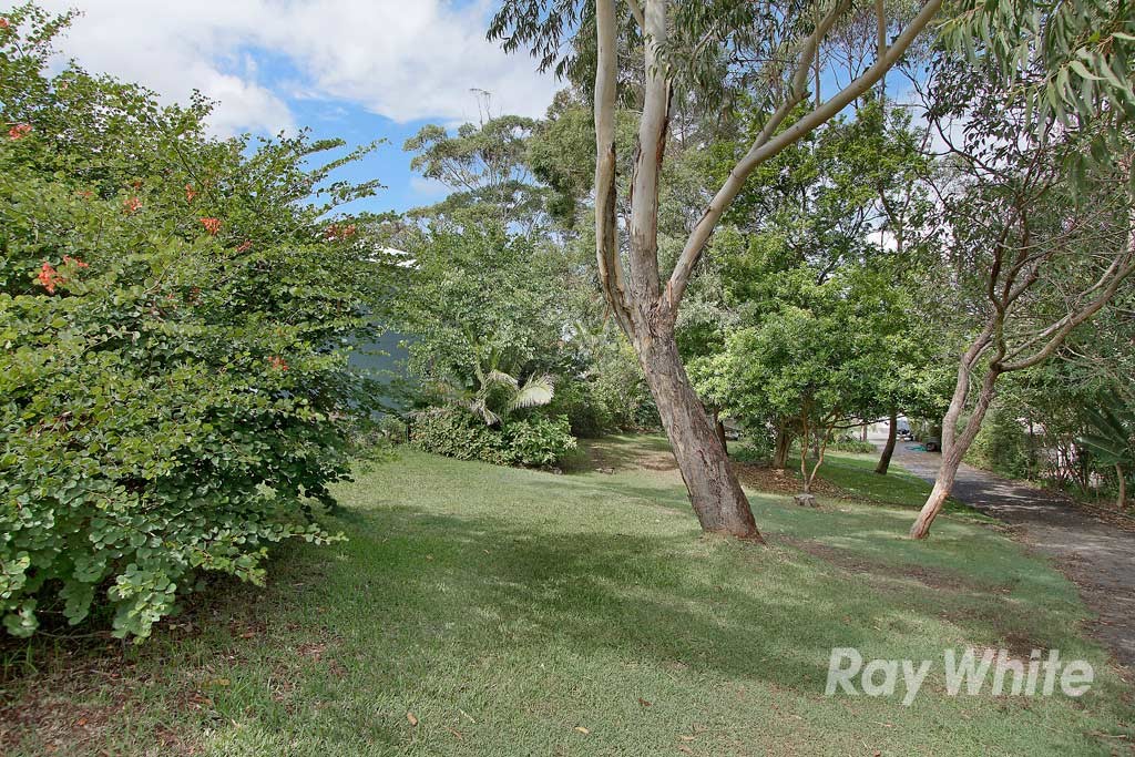 BOLTON POINT, NSW 2283