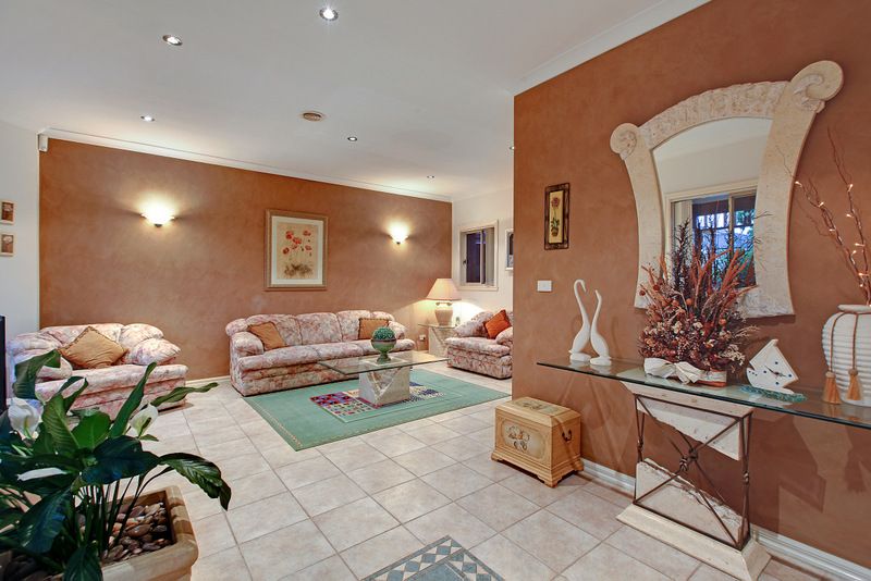 47 Brabham Drive, MILL PARK, VIC 3082