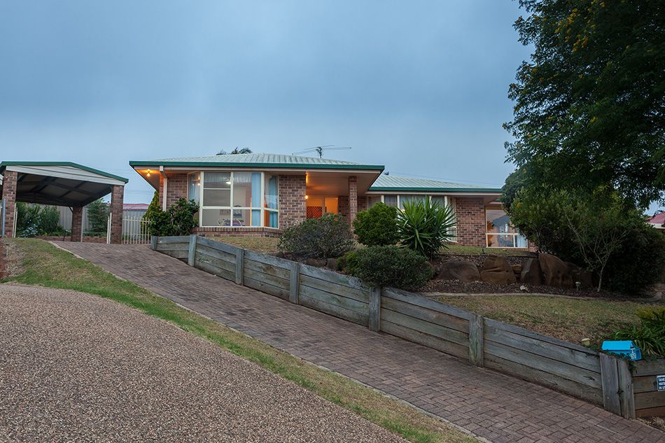 1 Nolan Court, DARLING HEIGHTS QLD 4350