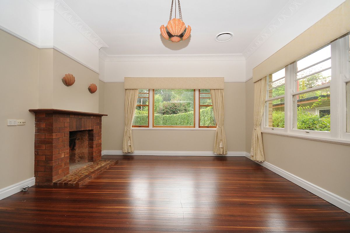 6 Cottesloe Street, EAST TOOWOOMBA, QLD 4350