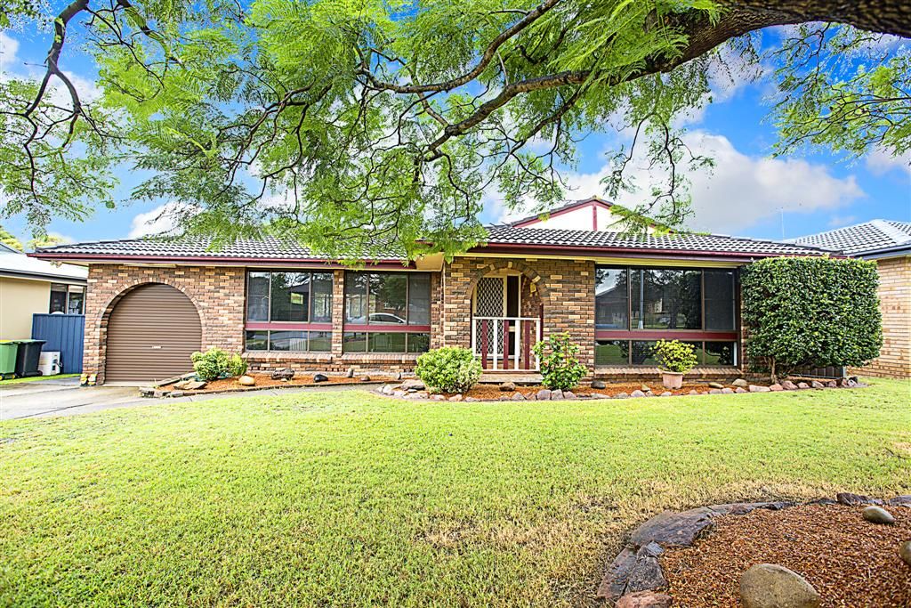 16 Carlyle Crescent, CAMBRIDGE GARDENS NSW 2747