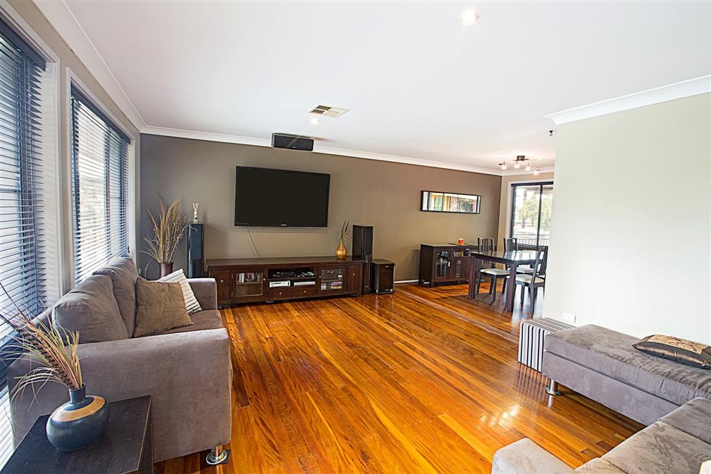 16 Carlyle Crescent, CAMBRIDGE GARDENS, NSW 2747