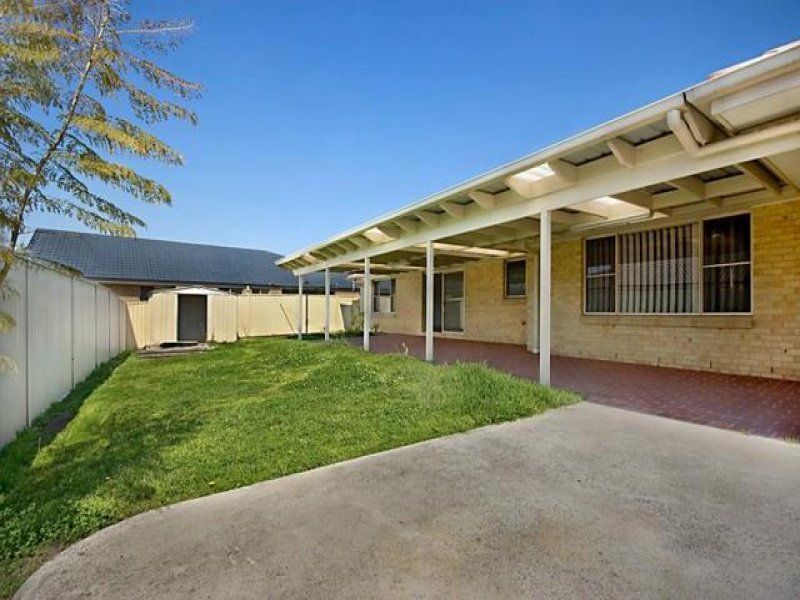 23 Ridgewood Drive, WOONGARRAH, NSW 2259