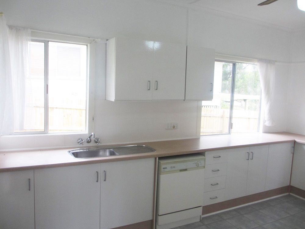 55 Digby Street, HOLLAND PARK, QLD 4121