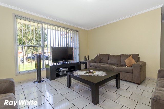 22 Woodlands Avenue, BOSSLEY PARK, NSW 2176
