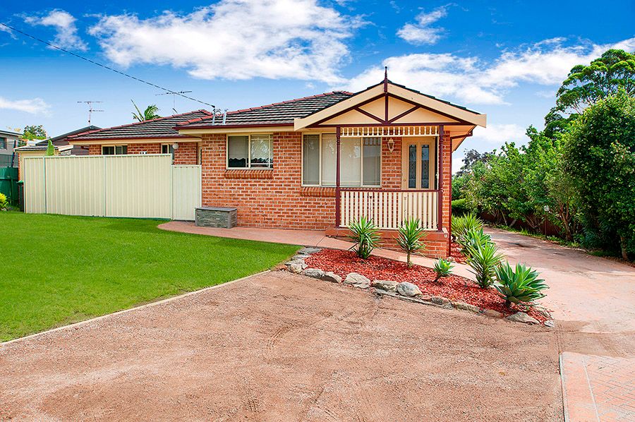 172 Parkes Street, HELENSBURGH NSW 2508
