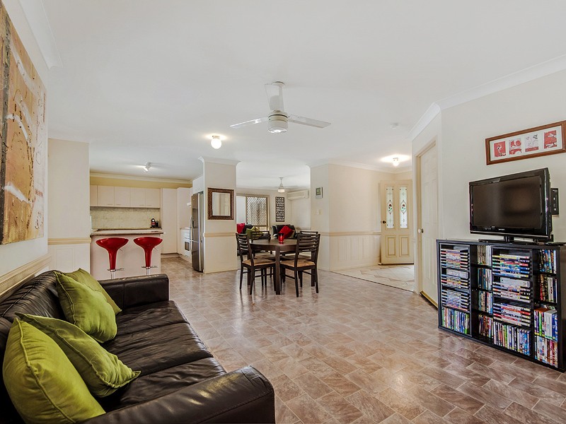 40 Massachusetts Court, VARSITY LAKES, QLD 4227