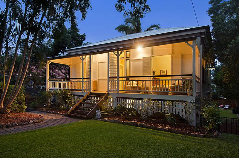 153 Alexandra Road, CLAYFIELD, QLD 4011