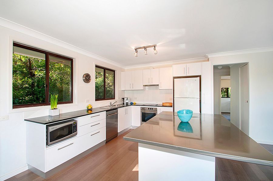 20 Geraldton Place, YARRAWARRAH, NSW 2233