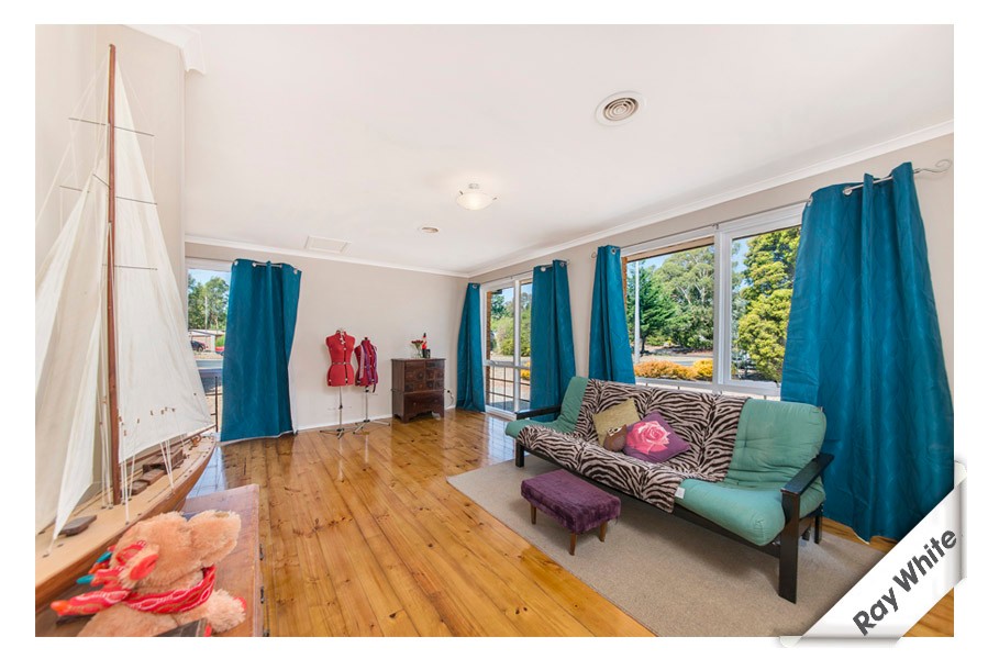 153 Tillyard Drive, CHARNWOOD, ACT 2615