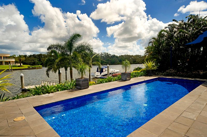 1672 Riverdale Drive, HOPE ISLAND, QLD 4212