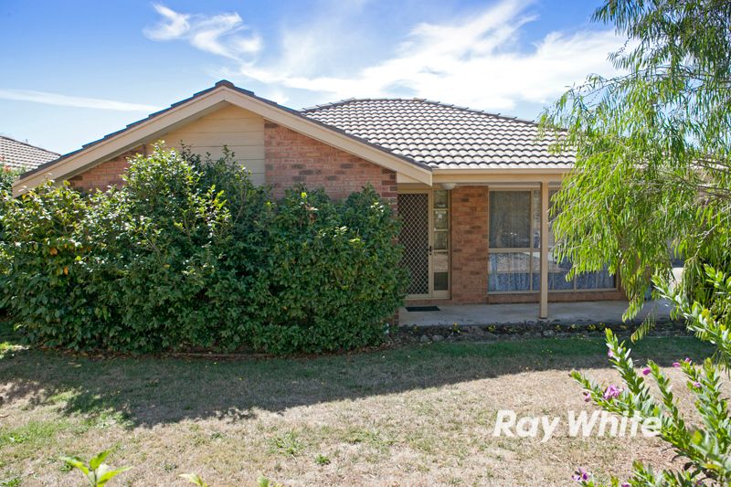 18/10 Lemnian Court, LANGWARRIN, VIC 3910