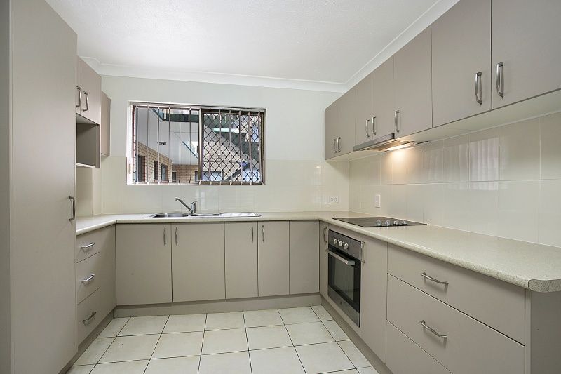 44 Dixon Street, AUCHENFLOWER QLD 4066