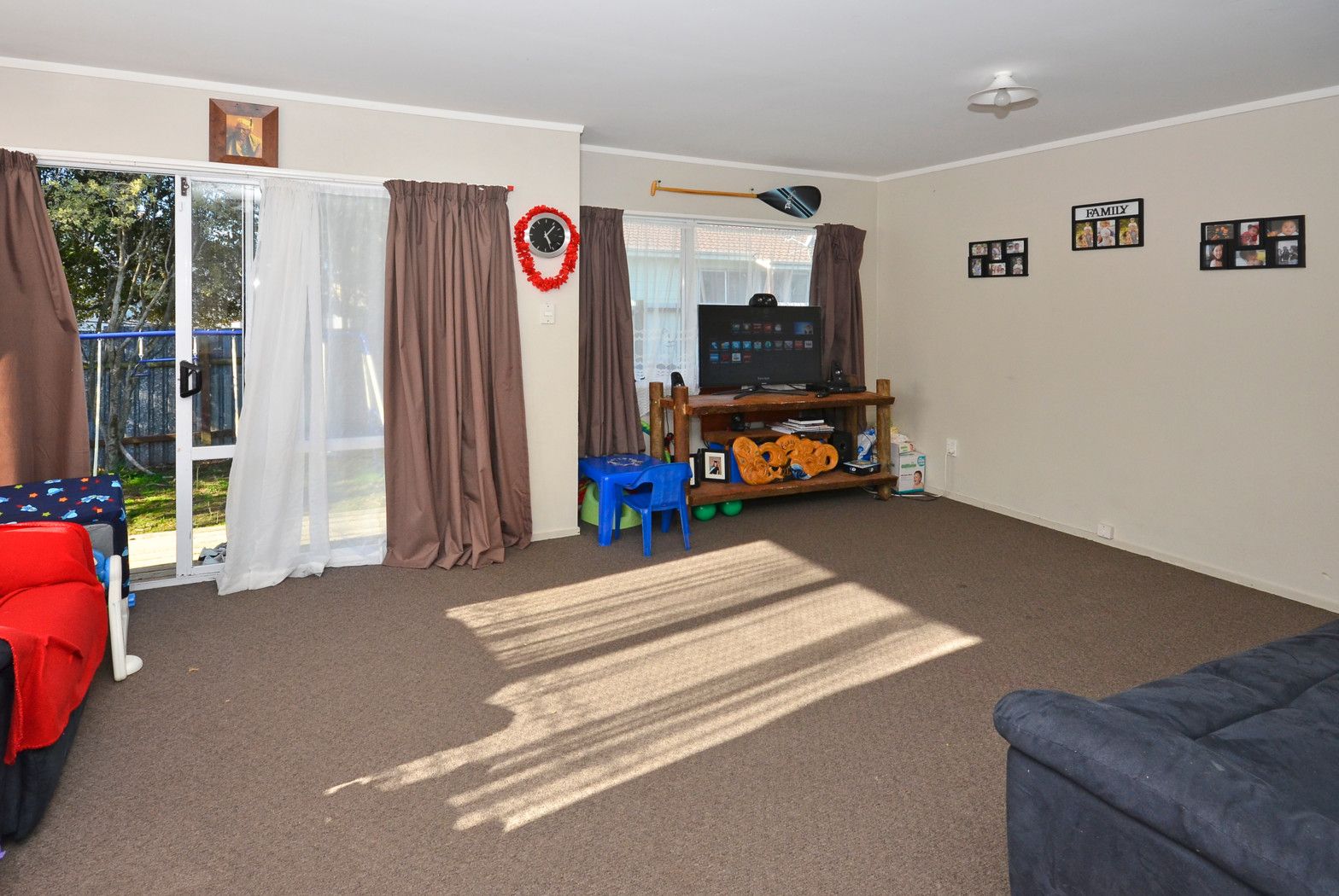 CLENDON PARK, Manukau City