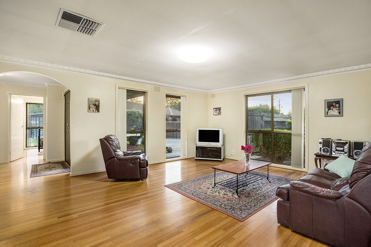 4 Tecoma Court, OAKLEIGH SOUTH, VIC 3167