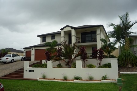 13 Stringybark Drive, MOLENDINAR, QLD 4214