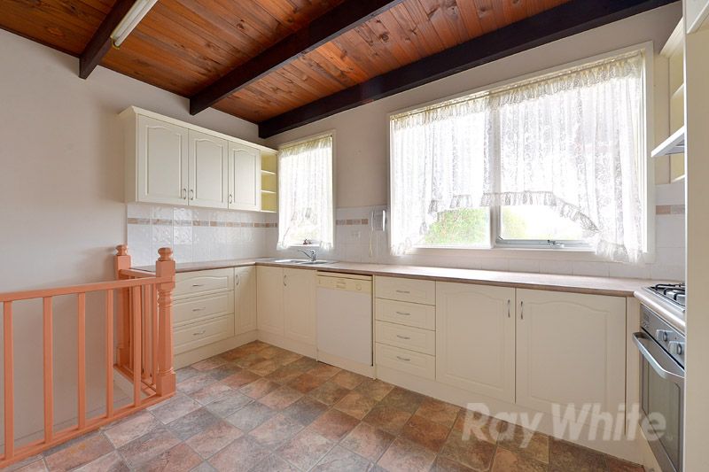 28 Kirrawee Road, WANTIRNA SOUTH, VIC 3152