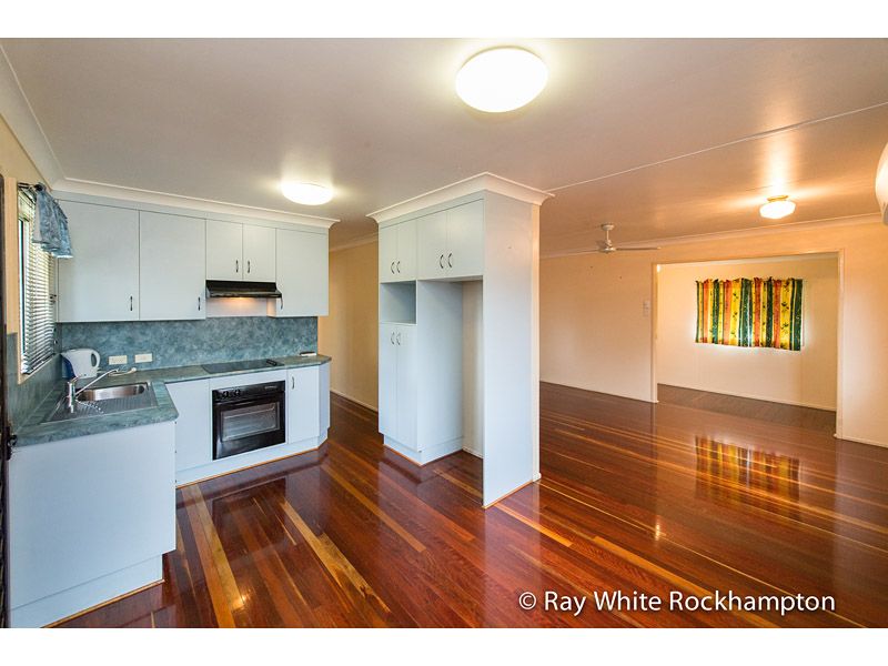 26 Locke Street, KAWANA, QLD 4701