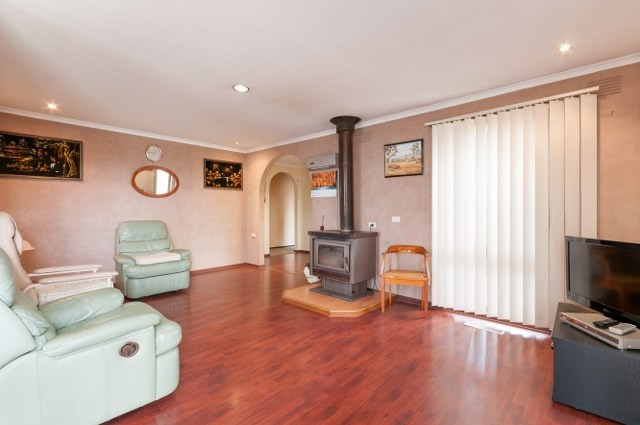 98 Arrowsmith Street, BEVERIDGE, VIC 3753