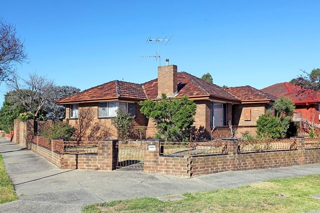 45 Regal Avenue, THOMASTOWN VIC 3074
