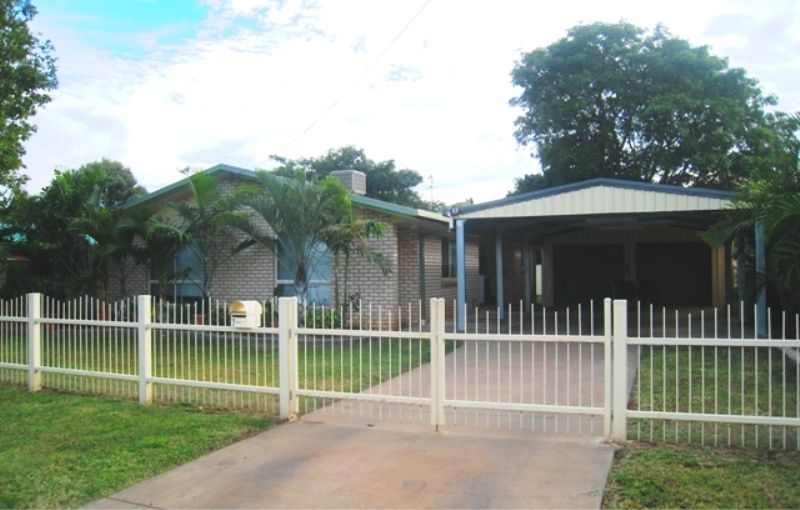 7 Reo Drive, EMERALD, QLD 4720
