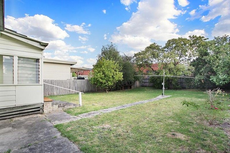9 Garfield Avenue, CARNEGIE, VIC 3163