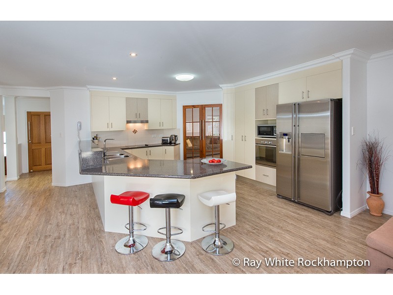 7 Kinsale Court, NORMAN GARDENS, QLD 4701