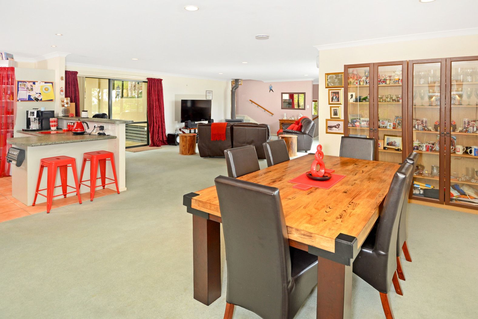 101 Pemberton Avenue, GLENFIELD, North Shore City
