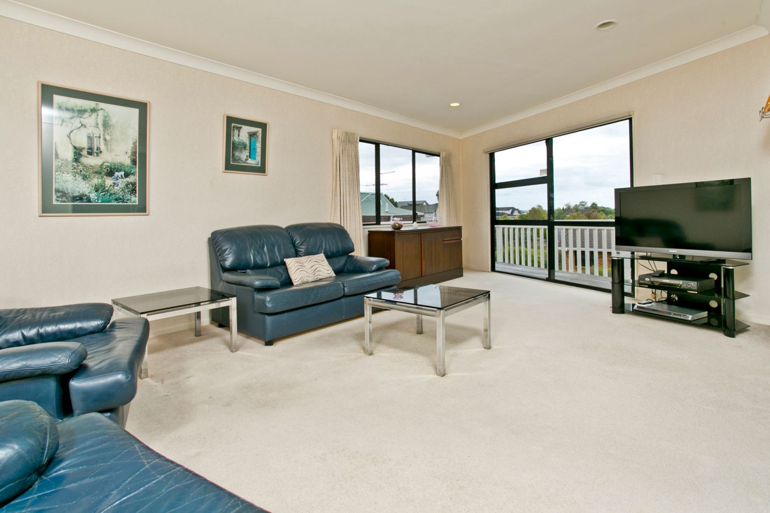 8b Sailfish Drive, WEST HARBOUR, Waitakere City