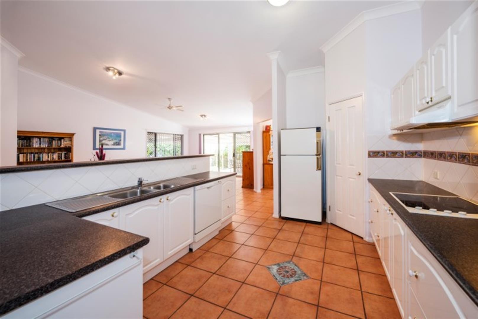 5 Forest Place, CARINDALE, QLD 4152
