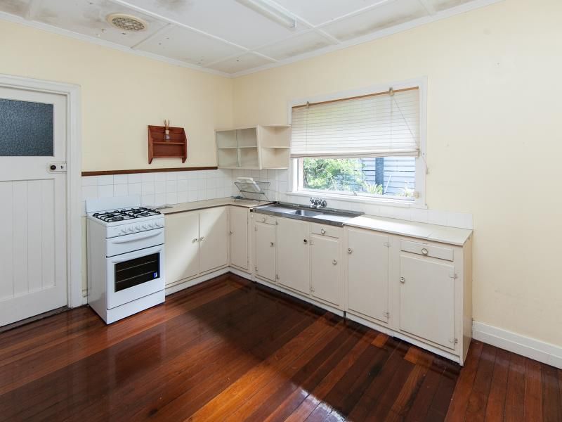 20 Linda, SHERWOOD, QLD 4075