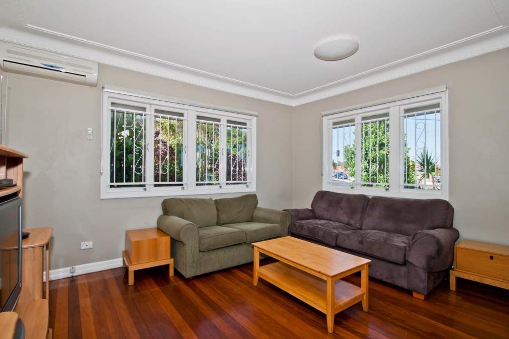 2 School Road, YERONGA, QLD 4104