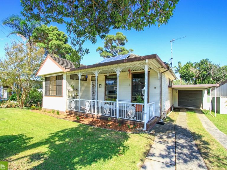 13 Lakelands Drive, DAPTO NSW 2530