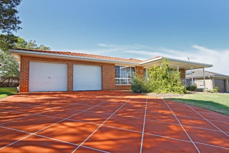 14 Amaroo Drive, TAREE, NSW 2430