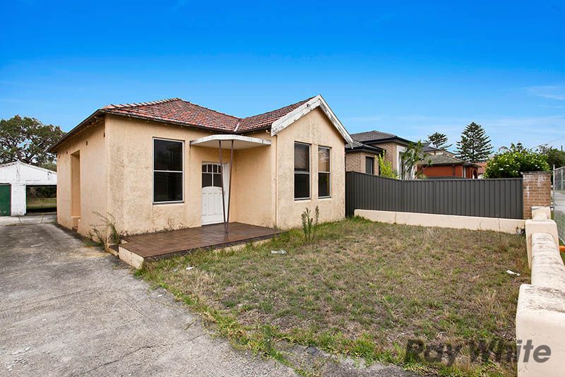 9 and 9A Robinson Street, MONTEREY, NSW 2217