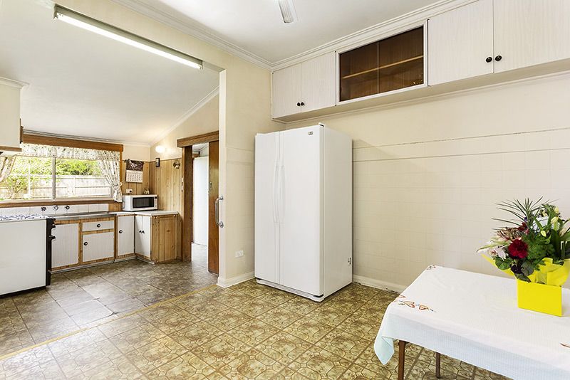 2 Cameron Avenue, OAKLEIGH SOUTH, VIC 3167