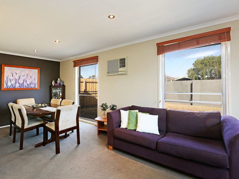 59 Burdoo Drive, GROVEDALE, VIC 3216