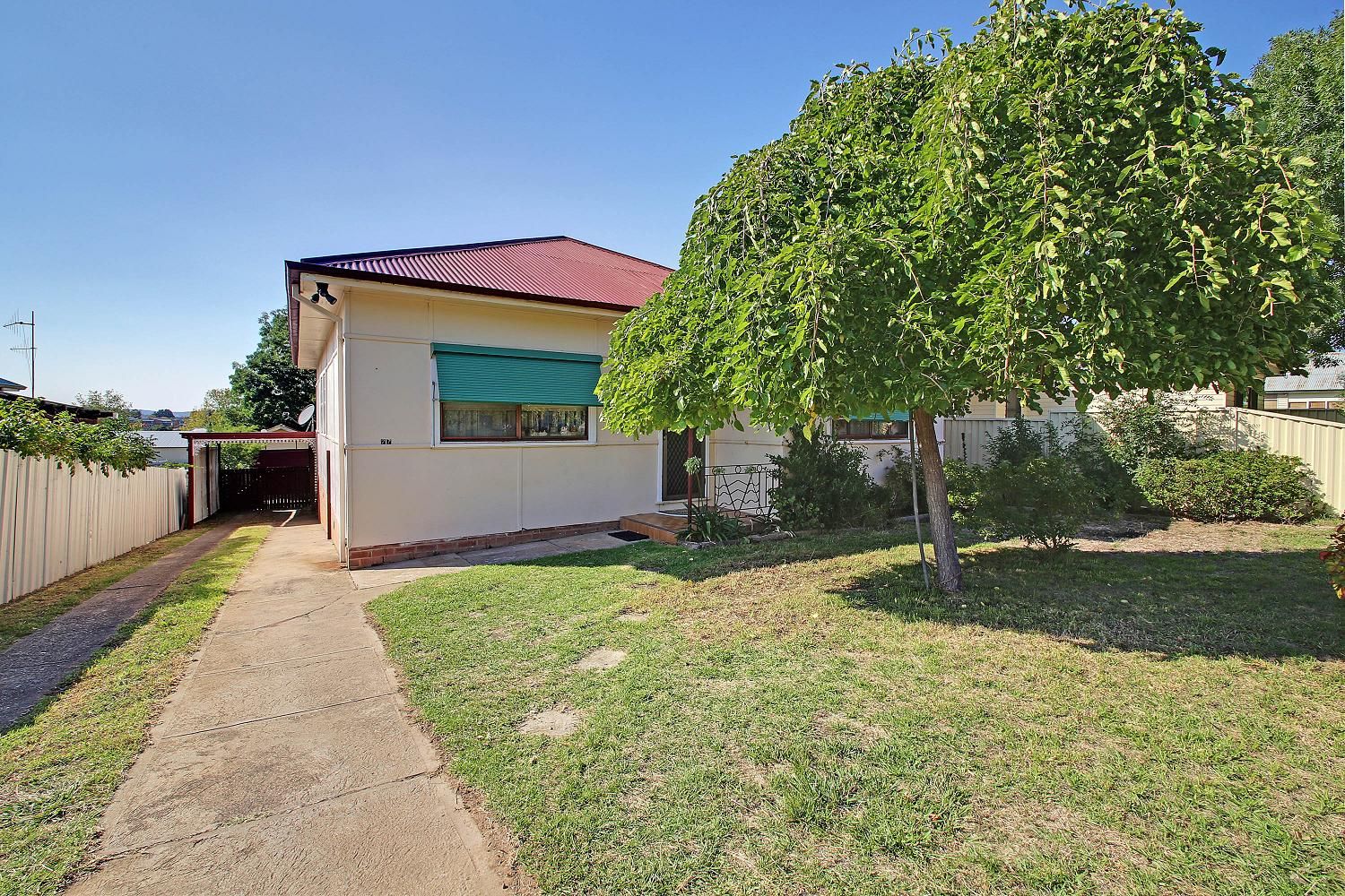 27 Robinson Street, GOULBURN NSW 2580