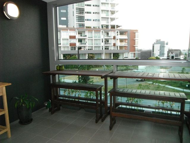 20111/8 Harbour Road, HAMILTON, QLD 4007