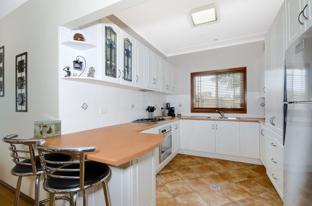 8 Chalmers Street, BALGOWNIE, NSW 2519