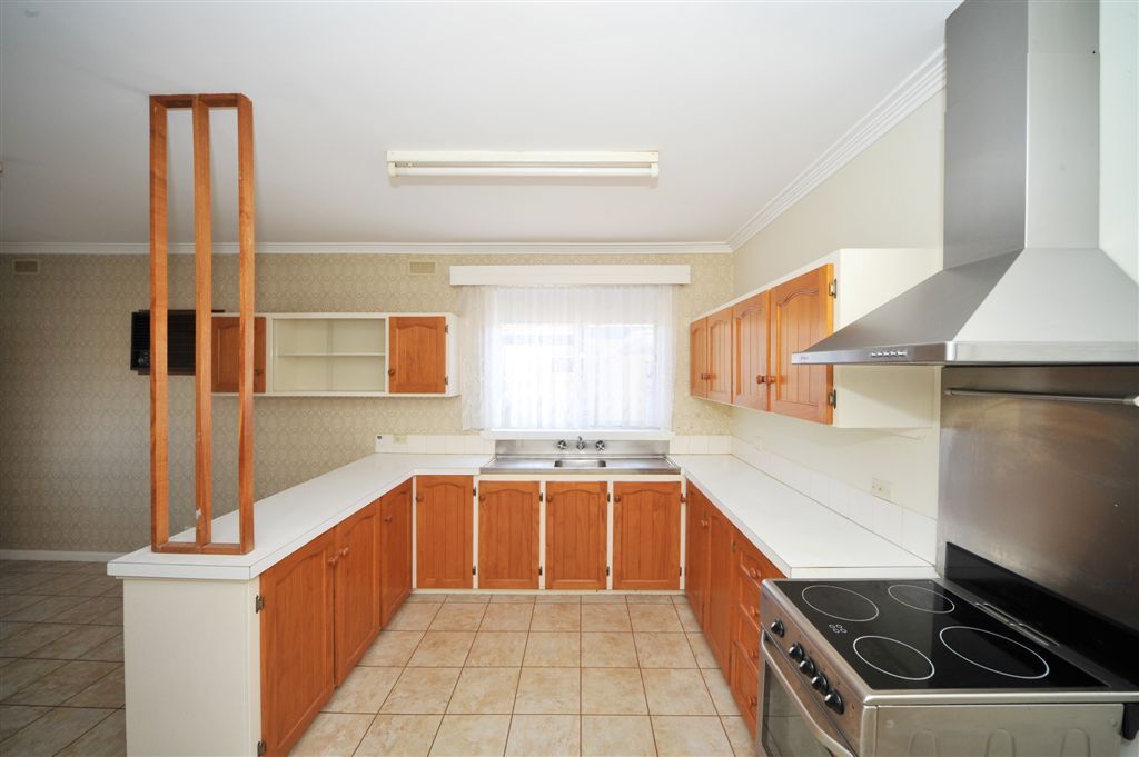 14 Fifth Avenue, WHITE HILLS, VIC 3550