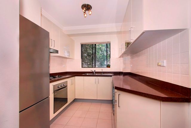 17/7-15 Purser Avenue, CASTLE HILL, NSW 2154