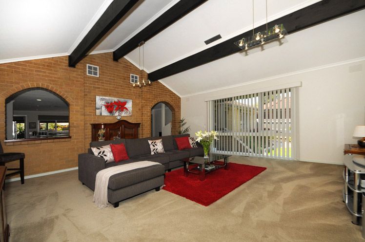 16 Zebrafinch Court, CARRUM DOWNS, VIC 3201